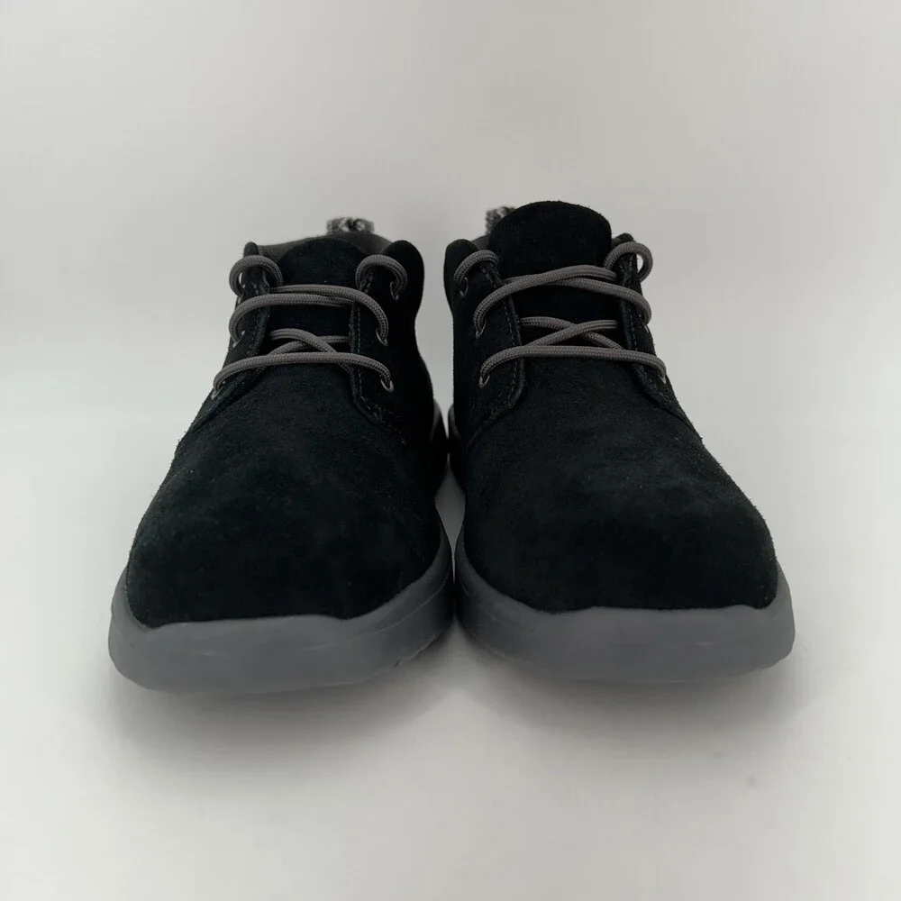 UGG Boots Youth Size 5 Black Canoe Suede Chukka Ankle Lace Up Lightweight Shoes